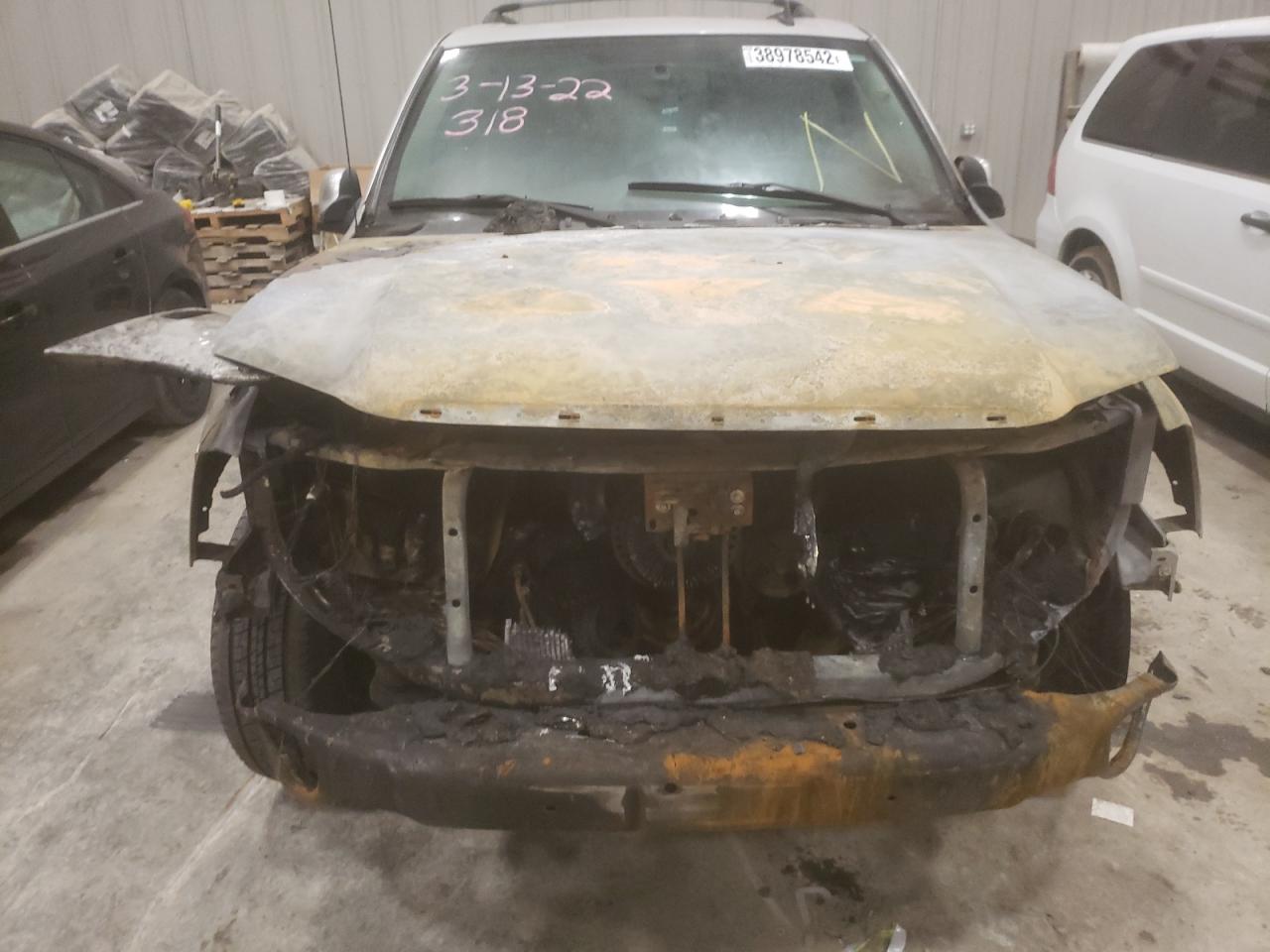 Photo 9 from auction – 2008 GMC ENVOY DENA with VIN 1GKET63M282199054