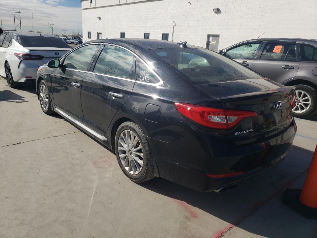 Photo 3 from auction – 2015 HYUNDAI SONATA SPO with VIN 5NPE34AF1FH169205