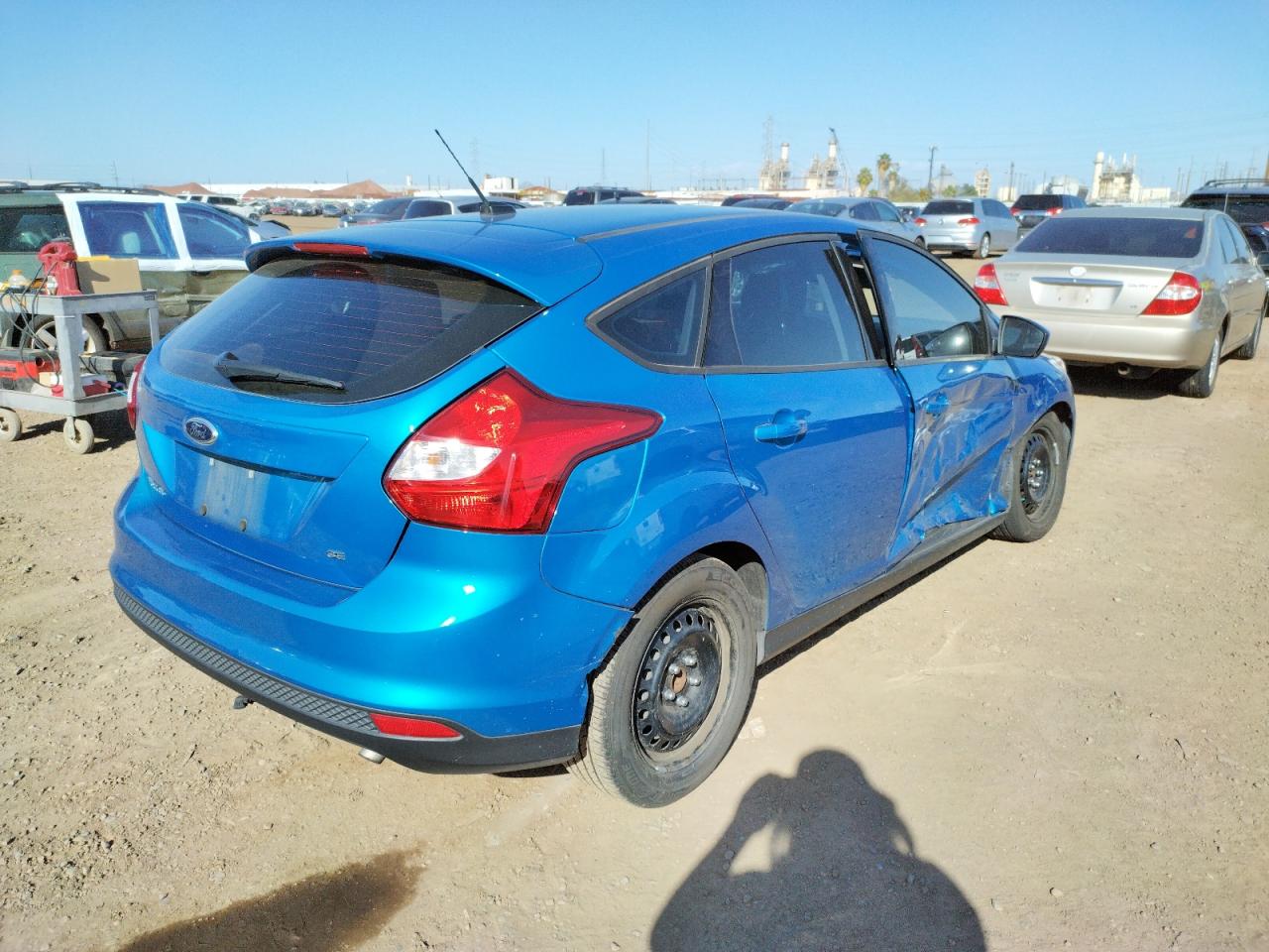 Photo 4 from auction – 2012 FORD FOCUS SE with VIN 1FAHP3K21CL379131