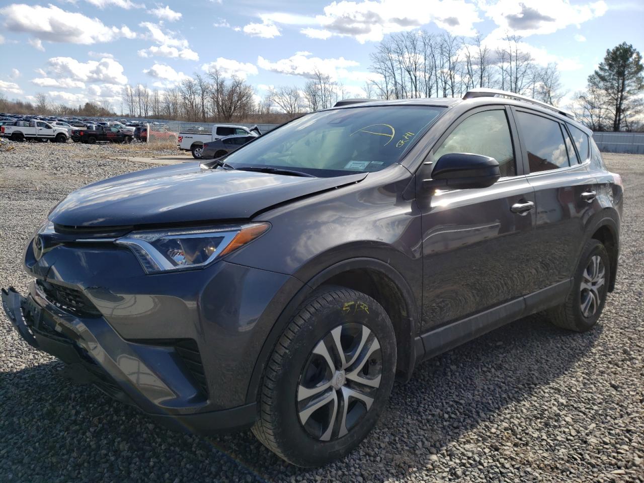 Photo 2 from auction – 2017 TOYOTA RAV4 LE with VIN JTMBFREV5HJ119913