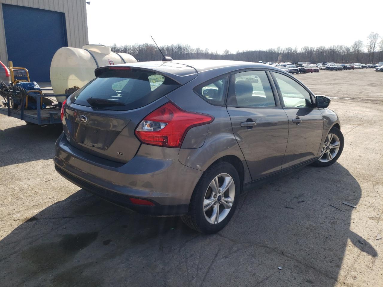 Photo 4 from auction – 2014 FORD FOCUS SE with VIN 1FADP3K2XEL359204