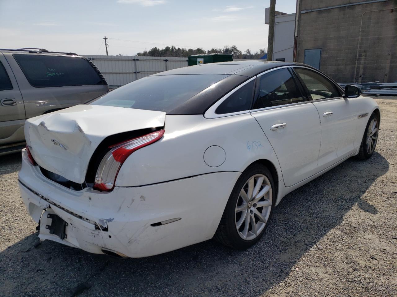 Photo 4 from auction – 2012 JAGUAR XJ with VIN SAJWA1CB7CLV38550