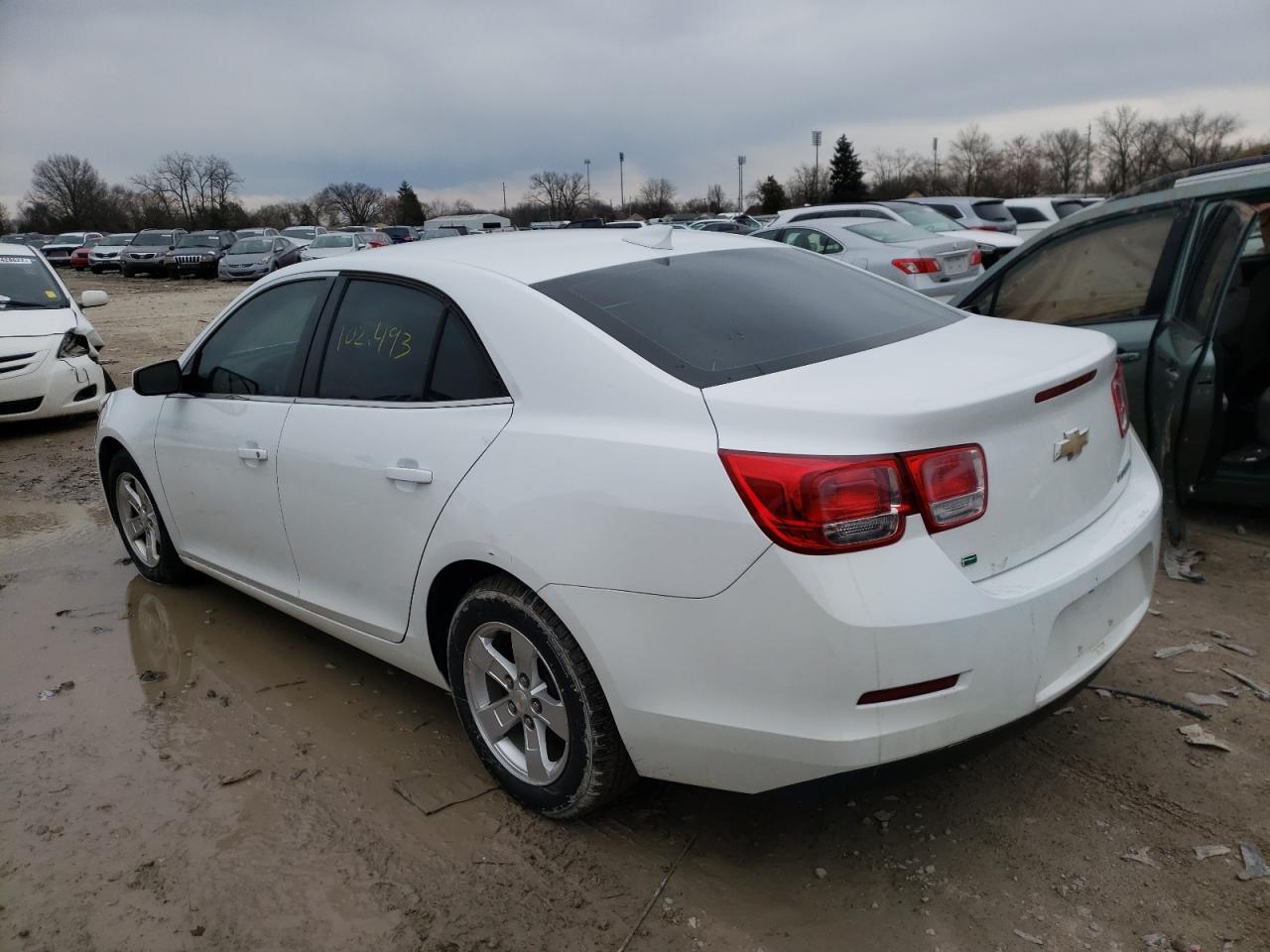 Photo 3 from auction – 2015 CHEVROLET MALIBU 1LT with VIN 1G11C5SL2FF123927