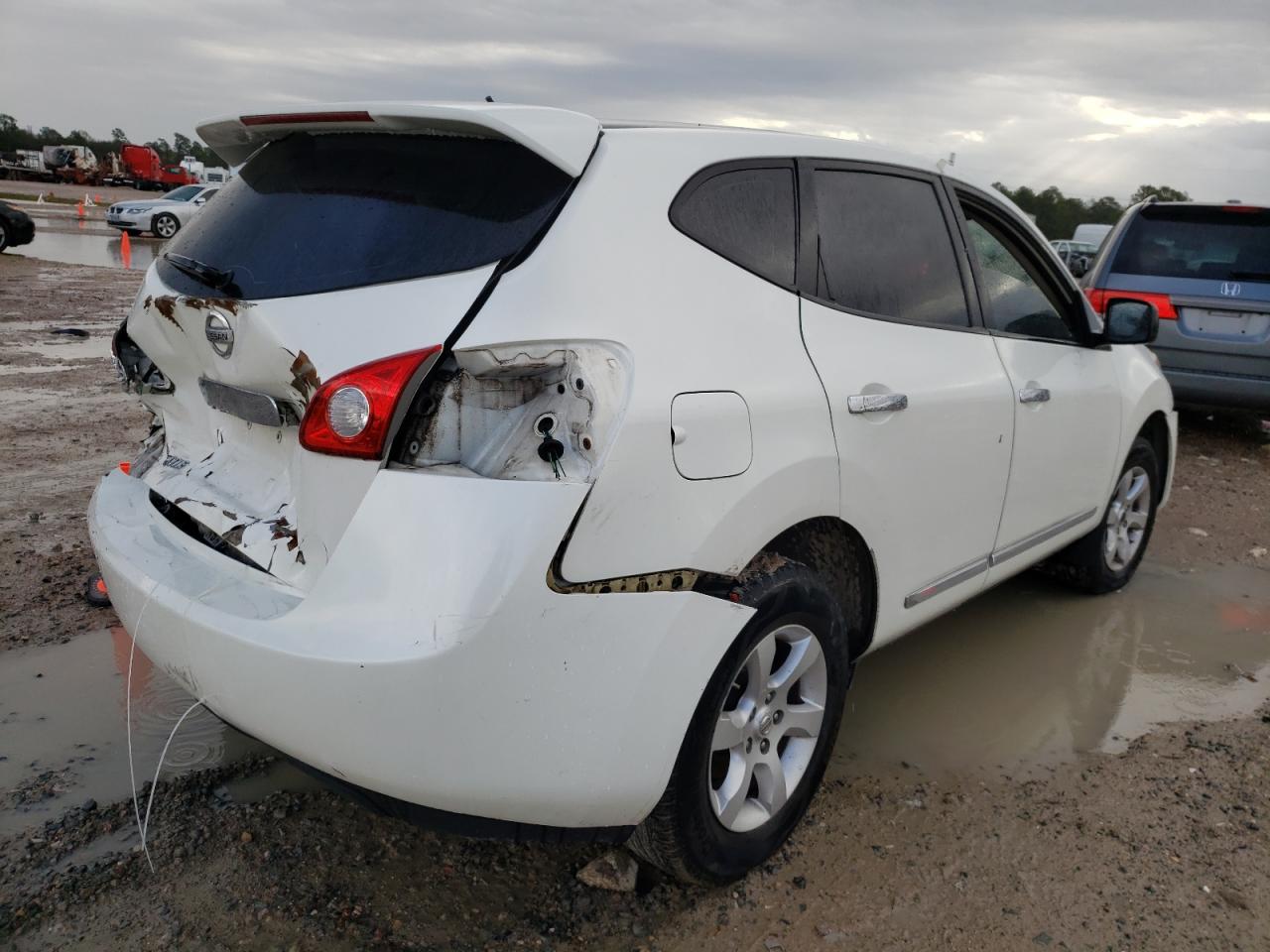 Photo 4 from auction – 2012 NISSAN ROGUE S with VIN JN8AS5MT5CW295604