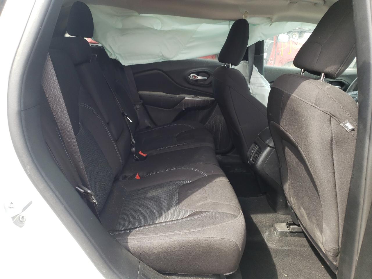 Photo 6 from auction – 2020 JEEP CHEROKEE L with VIN 1C4PJMCB0LD639279