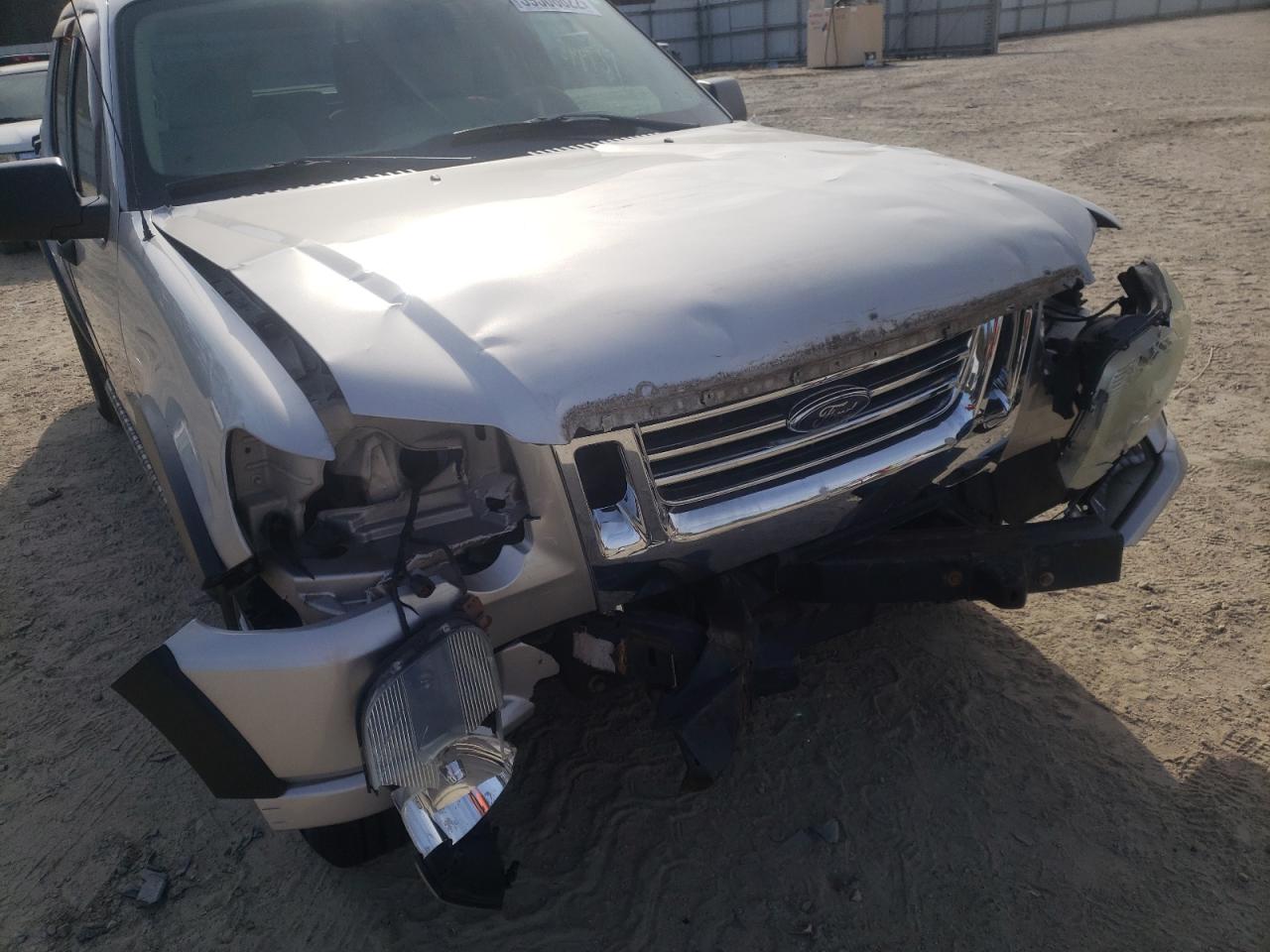 Photo 9 from auction – 2008 FORD EXPLORER S with VIN 1FMEU31E68UB31150