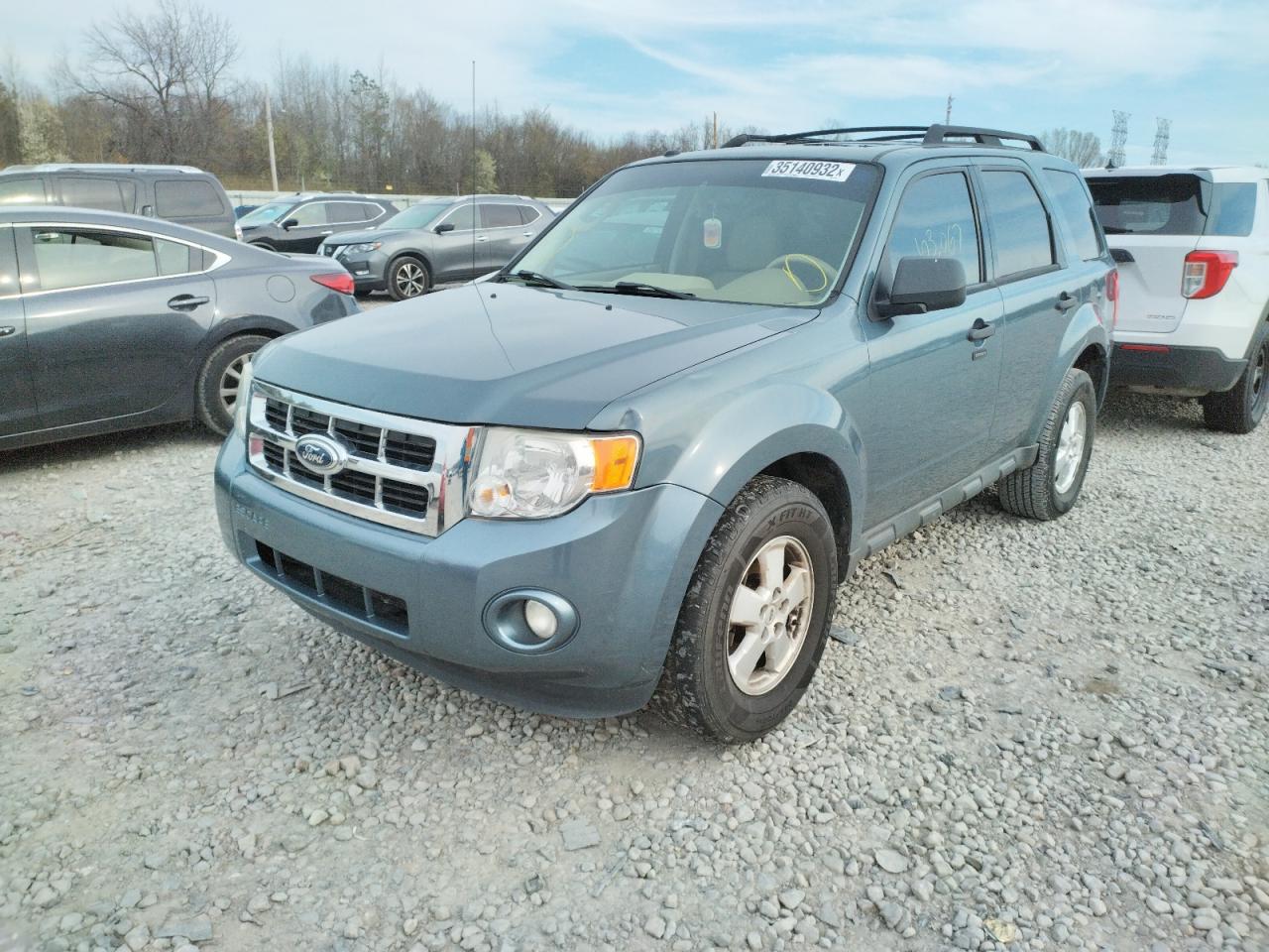 Photo 2 from auction – 2012 FORD ESCAPE XLT with VIN 1FMCU0D75CKC01194