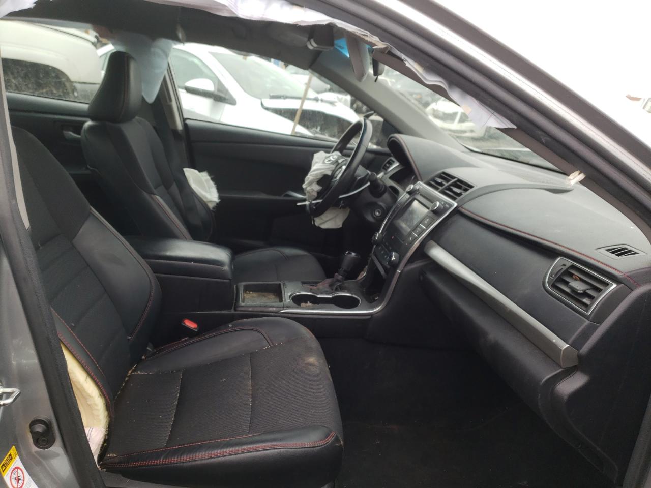 Photo 5 from auction – 2017 TOYOTA CAMRY LE with VIN 4T1BF1FK2HU748075