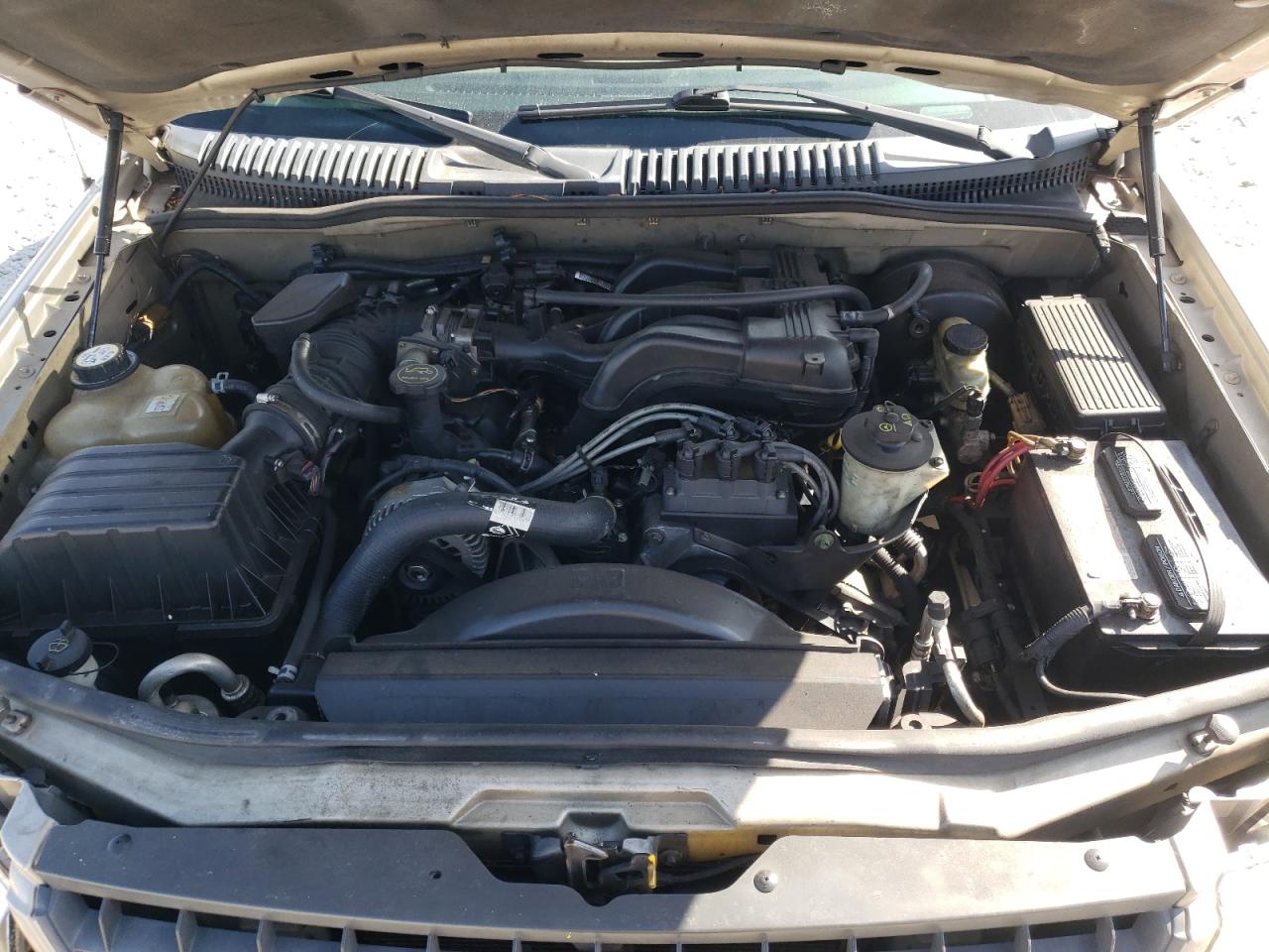 Photo 7 from auction – 2004 FORD EXPLORER X with VIN 1FMZU62KX4ZA66128