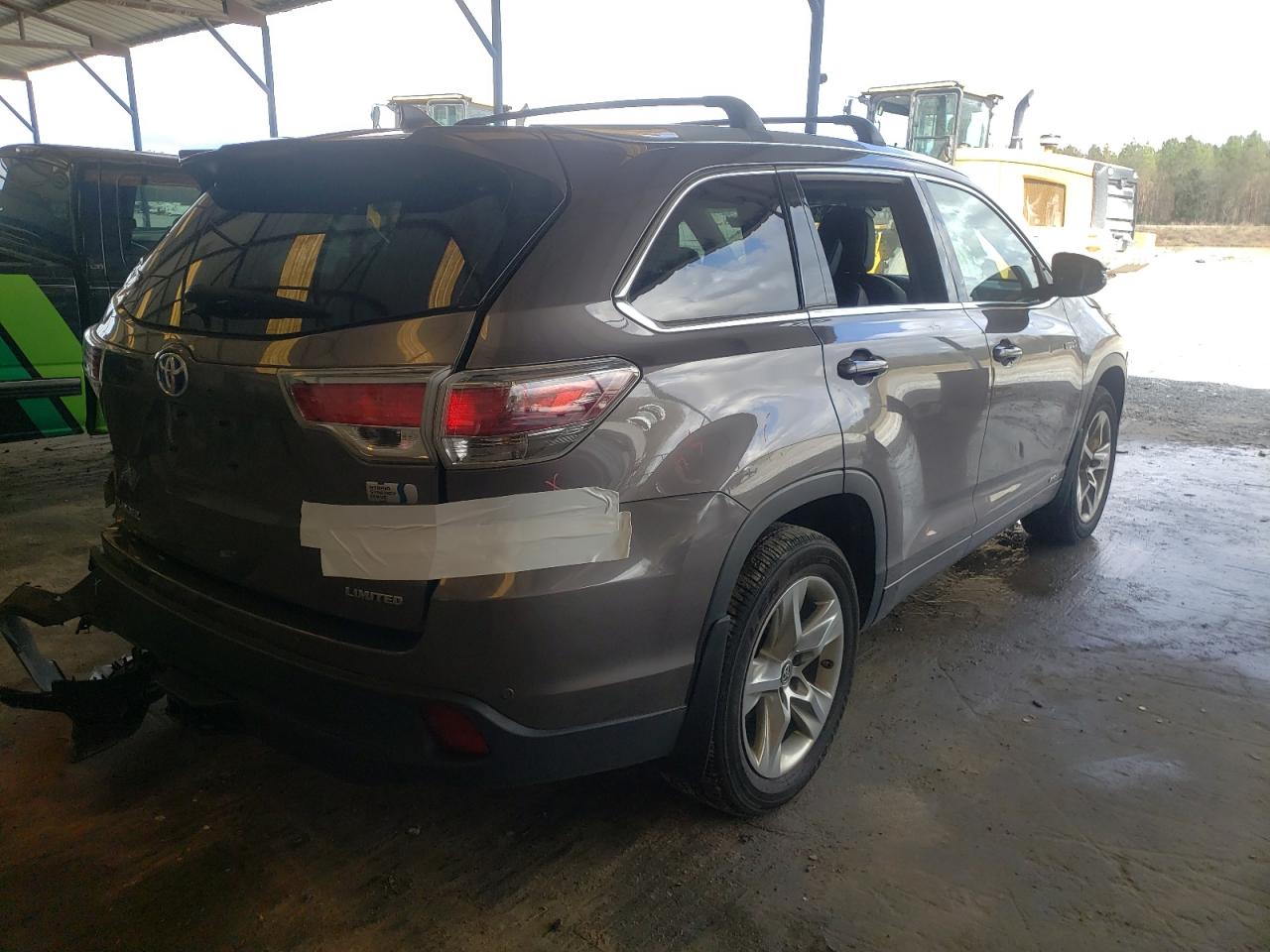 Foto 4 de la subasta – 2016 TOYOTA HIGHLANDER con VIN 5TDDCRFH3GS019319