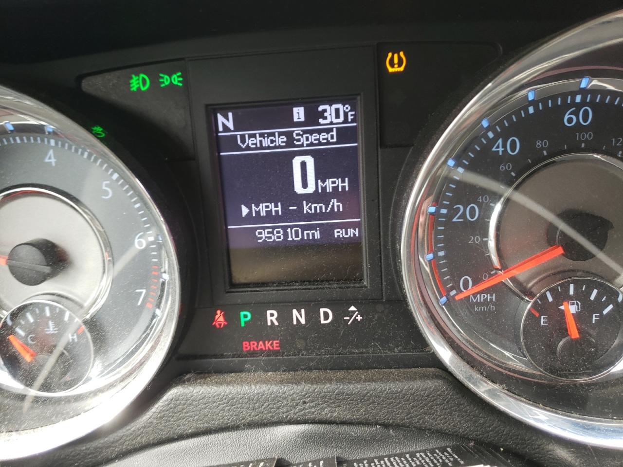 Photo 8 from auction – 2013 CHRYSLER TOWN & COU with VIN 2C4RC1BG3DR632047