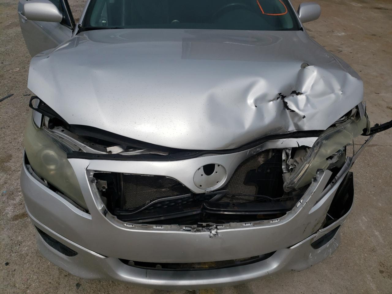 Photo 7 from auction – 2011 TOYOTA CAMRY SE with VIN 4T1BK3EK7BU125003