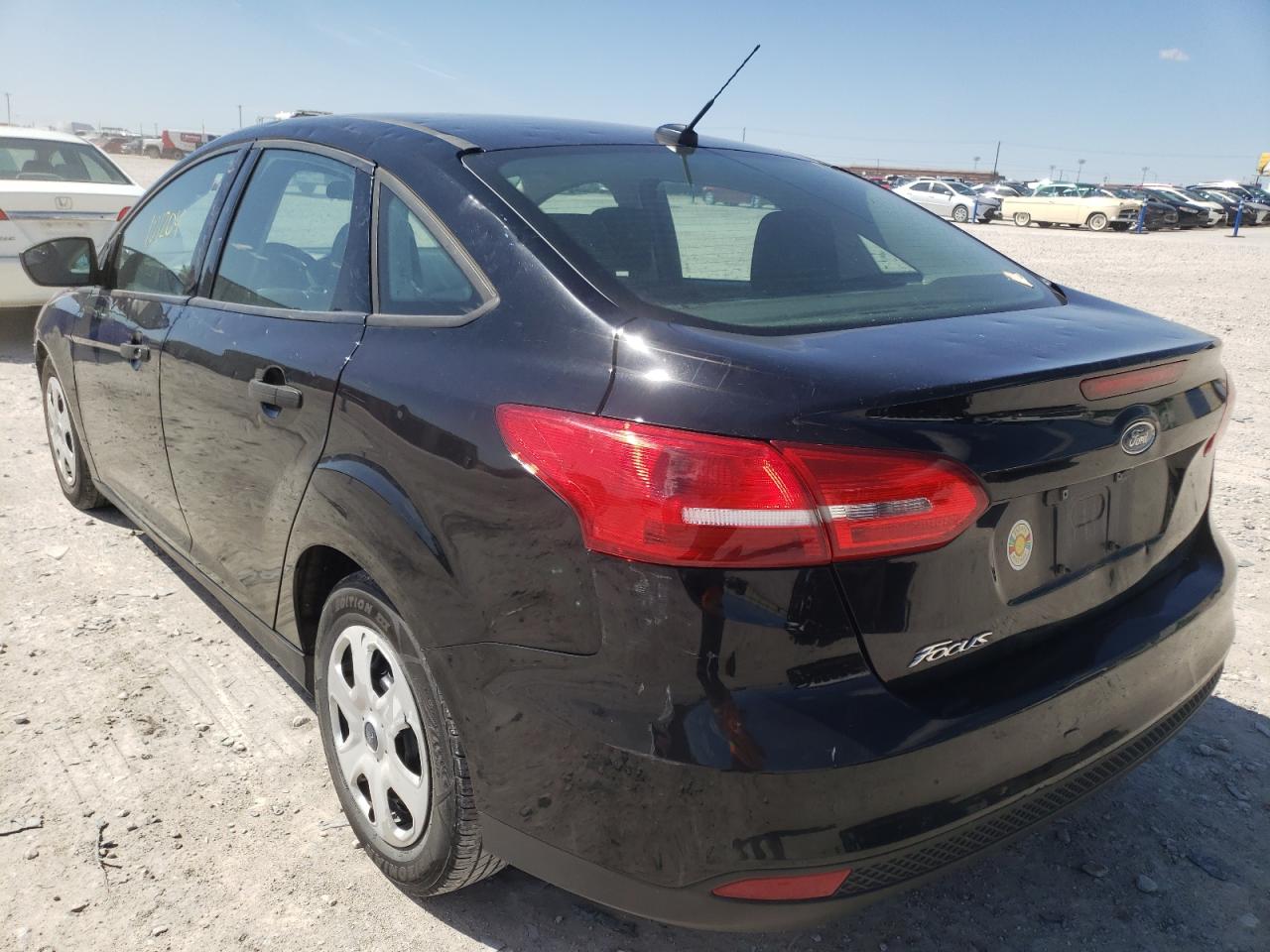 Photo 3 from auction – 2017 FORD FOCUS S with VIN 1FADP3E21HL214214