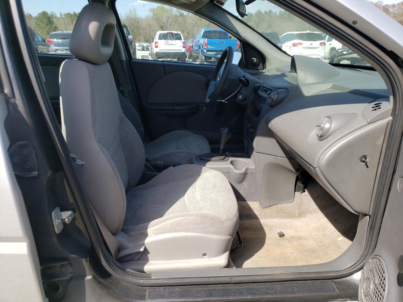 Photo 5 from auction – 2004 SATURN ION LEVEL with VIN 1G8AG52F34Z212689