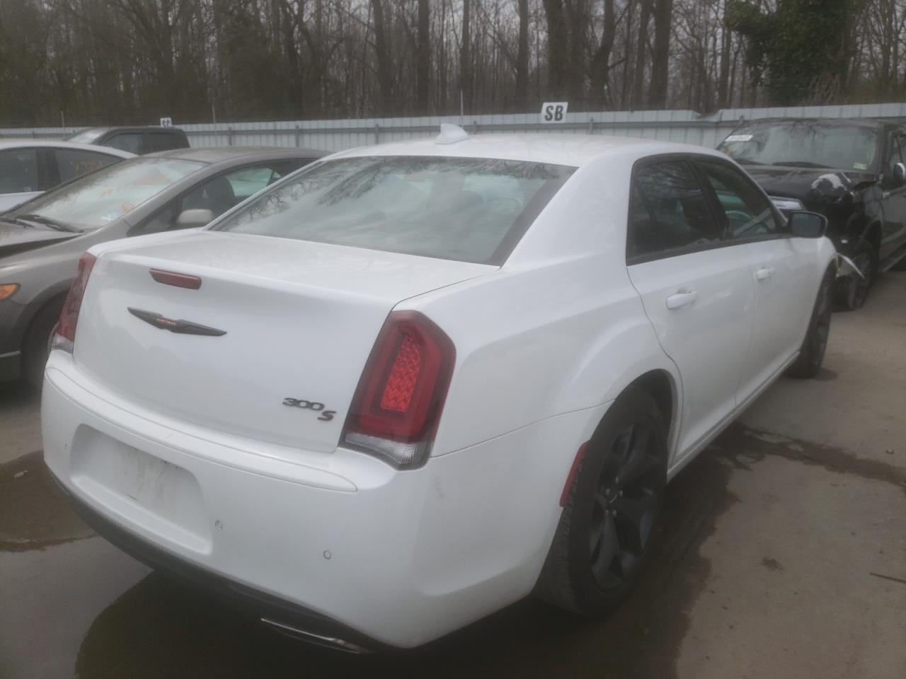 Photo 4 from auction – 2021 CHRYSLER 300 S with VIN 2C3CCABG0MH545402