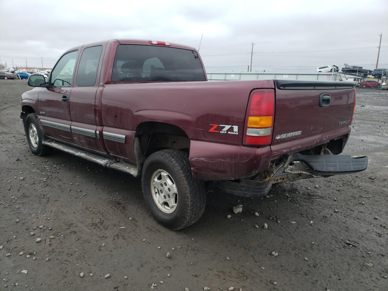 Photo 3 from auction – 2000 CHEVROLET SILVERADO with VIN 2GCEK19T1Y1375768