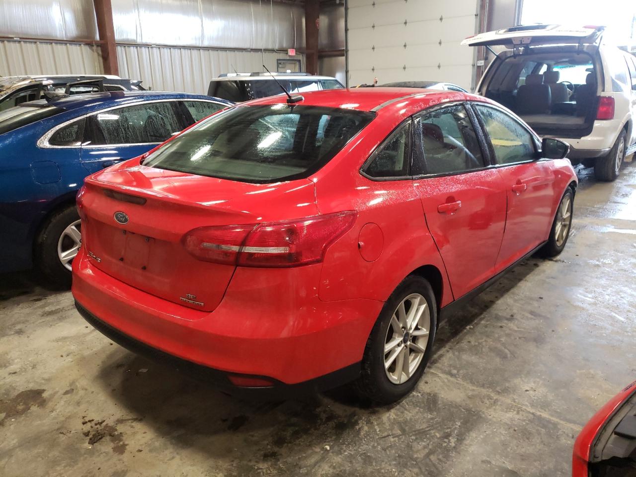 Photo 4 from auction – 2016 FORD FOCUS SE with VIN 1FADP3F2XGL291144