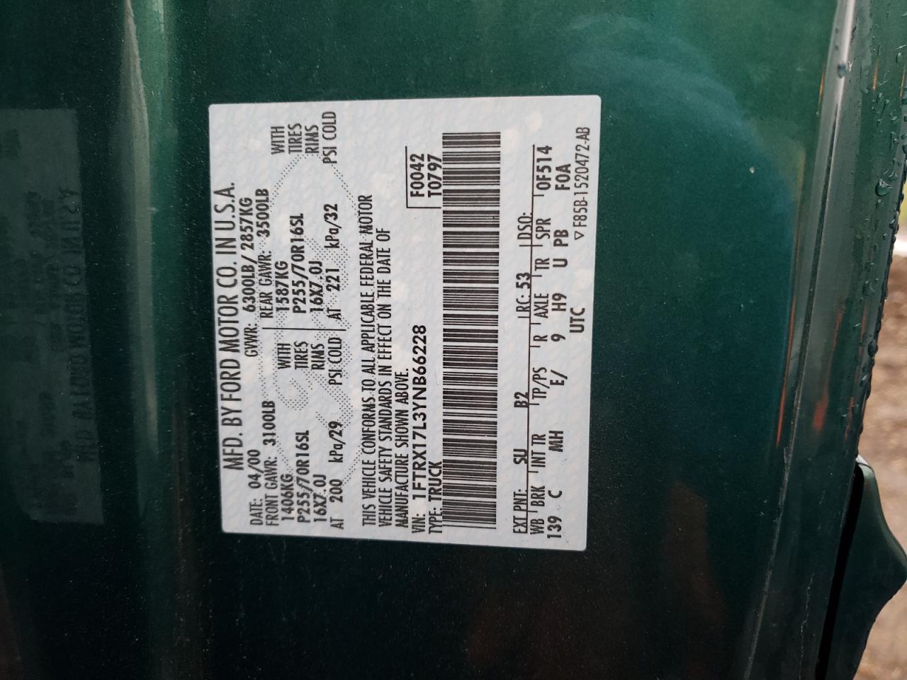 Photo 10 from auction – 2000 FORD F150 with VIN 1FTRX17L3YNB66228