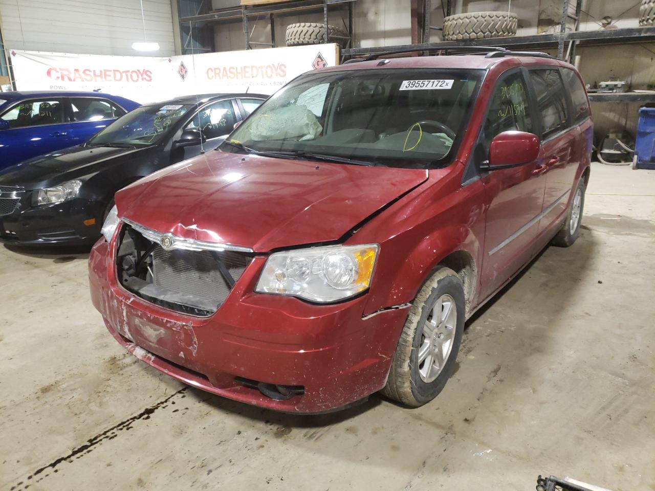 Photo 2 from auction – 2009 CHRYSLER TOWN & COU with VIN 2A8HR54109R565403