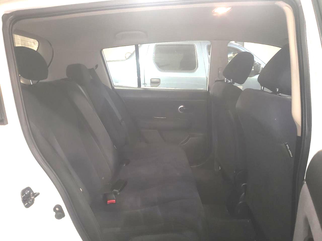 Photo 6 from auction – 2009 NISSAN VERSA S with VIN 3N1BC13E89L373951