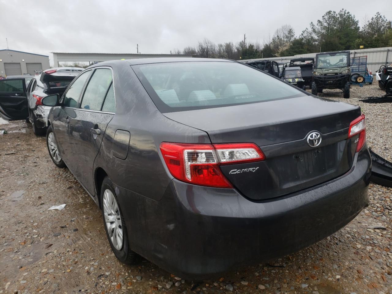 Photo 3 from auction – 2013 TOYOTA CAMRY L with VIN 4T1BF1FK0DU230833