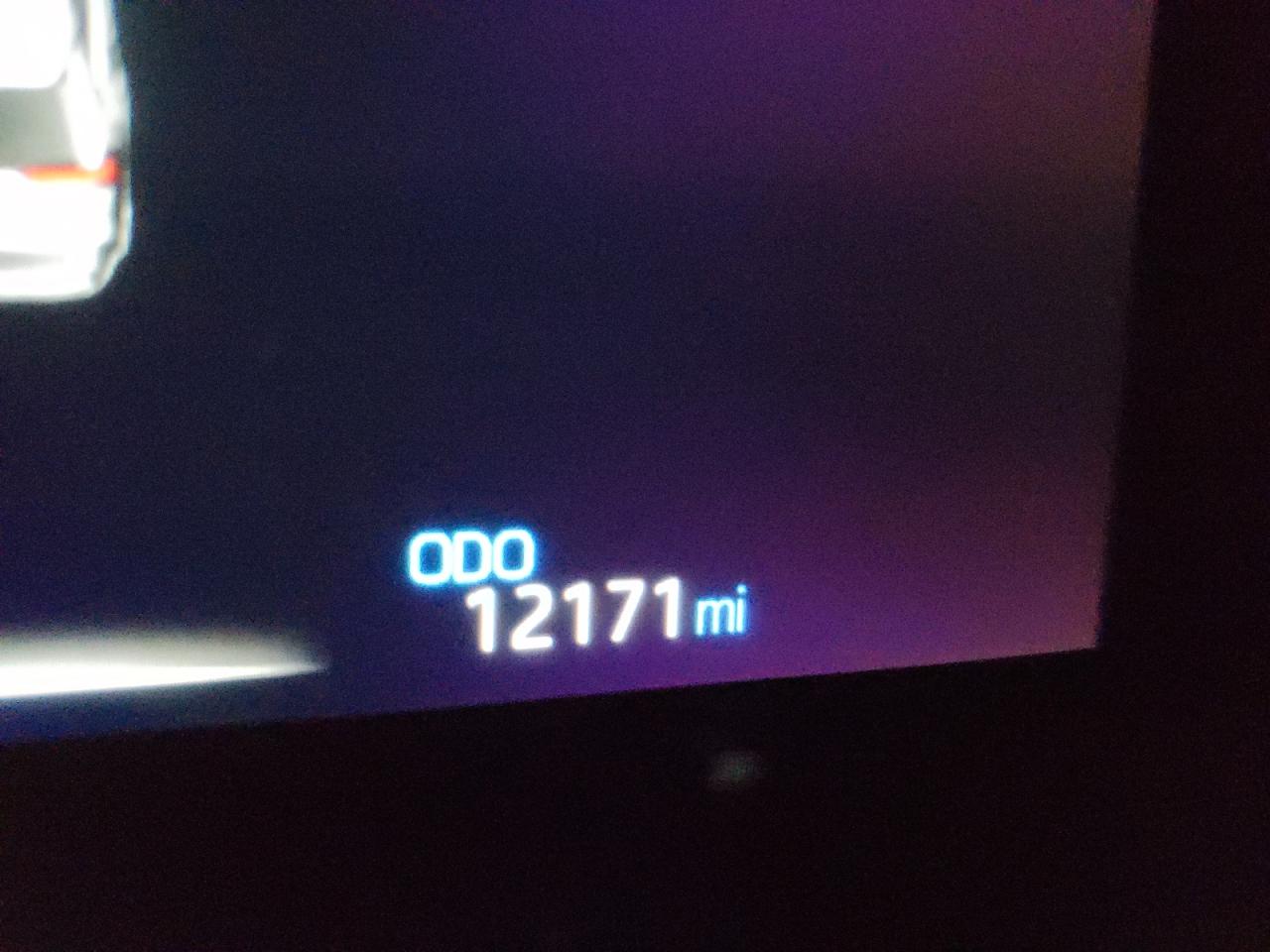 Photo 8 from auction – 2020 TOYOTA RAV4 LIMIT with VIN JTMN1RFV3LD063231