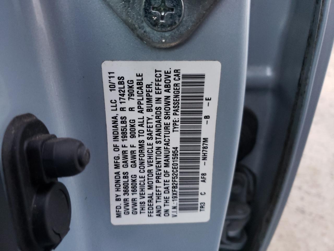 Photo 10 from auction – 2012 HONDA CIVIC LX with VIN 19XFB2F52CE015954
