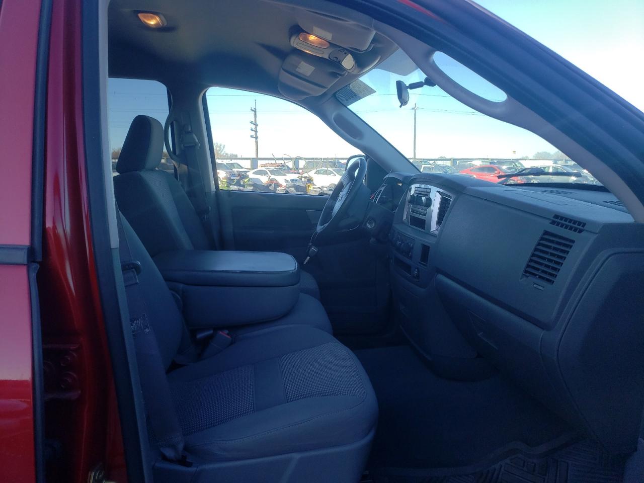 Photo 5 from auction – 2007 DODGE RAM 1500 S with VIN 1D7HU18247S102893