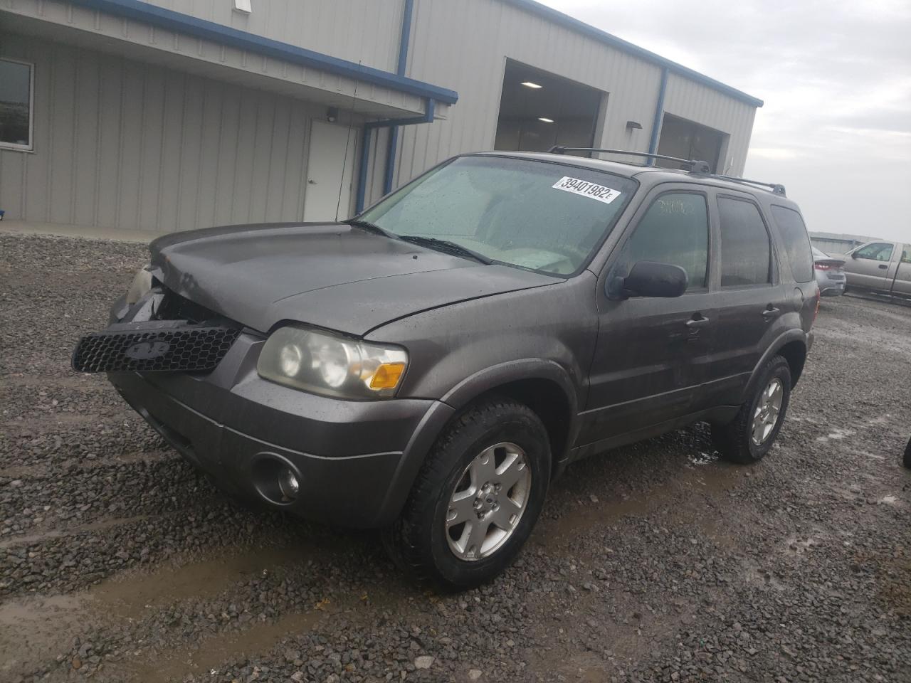 Photo 2 from auction – 2006 FORD ESCAPE LIM with VIN 1FMCU94116KC12178