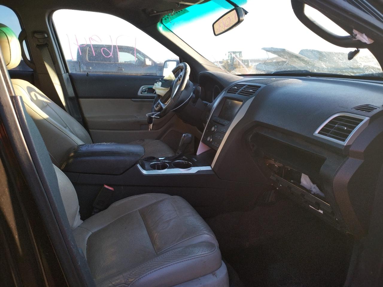 Photo 5 from auction – 2013 FORD EXPLORER X with VIN 1FM5K7D83DGC02655