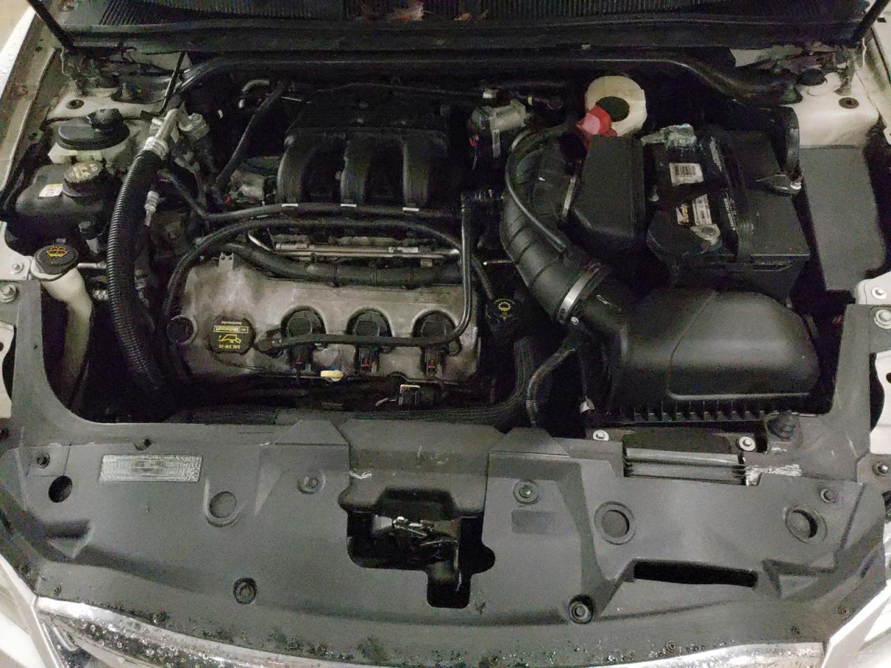 Photo 7 from auction – 2010 FORD TAURUS SEL with VIN 1FAHP2HW2AG101848