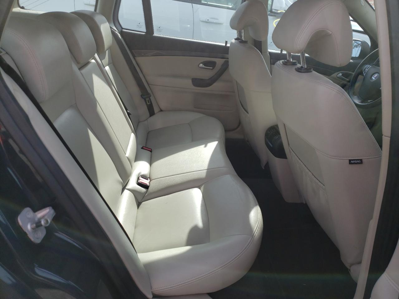 Photo 6 from auction – 2010 SAAB 9-3 2.0T with VIN YS3FD5BY1A1607298