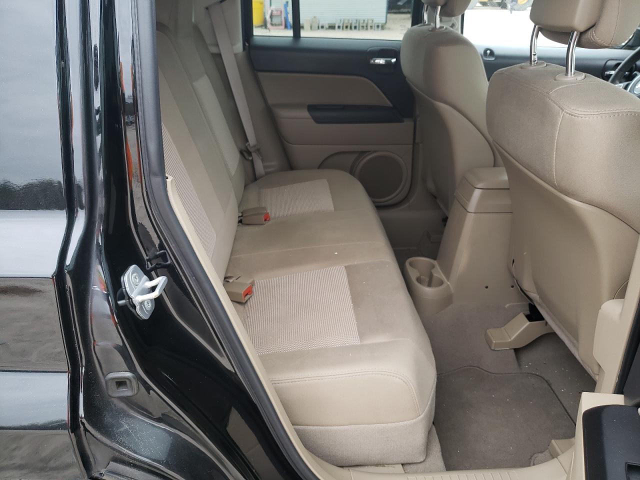 Photo 6 from auction – 2012 JEEP PATRIOT LA with VIN 1C4NJPFB0CD601233