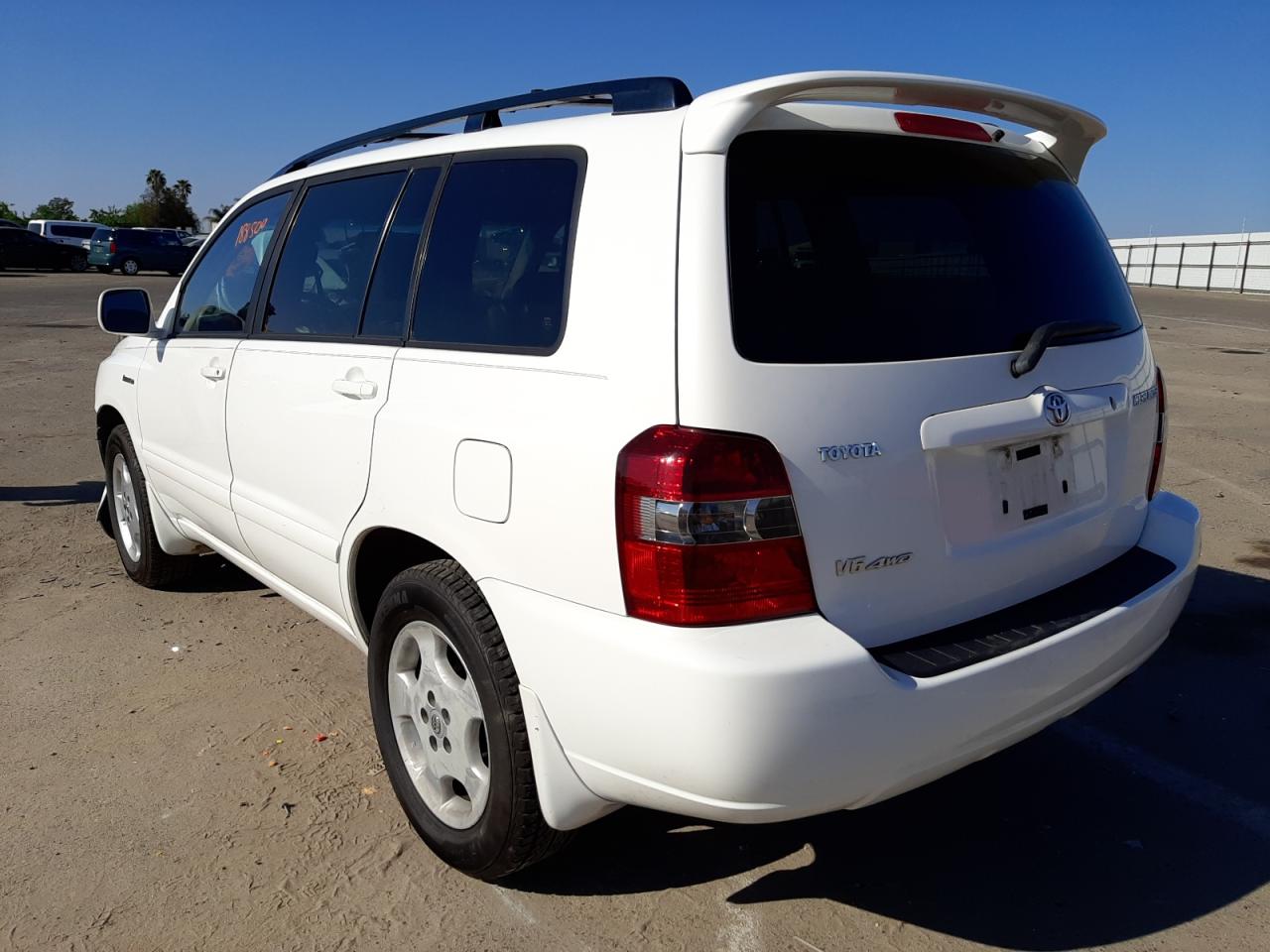 Photo 3 from auction – 2005 TOYOTA HIGHLANDER with VIN JTEEP21A650093484