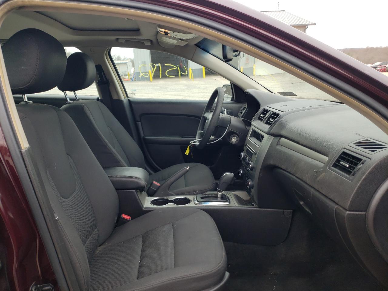 Photo 5 from auction – 2011 FORD FUSION SE with VIN 3FAHP0HA9BR249594