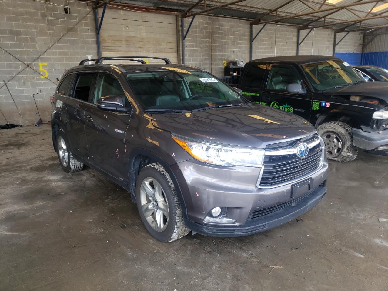 Foto 1 de la subasta – 2016 TOYOTA HIGHLANDER con VIN 5TDDCRFH3GS019319
