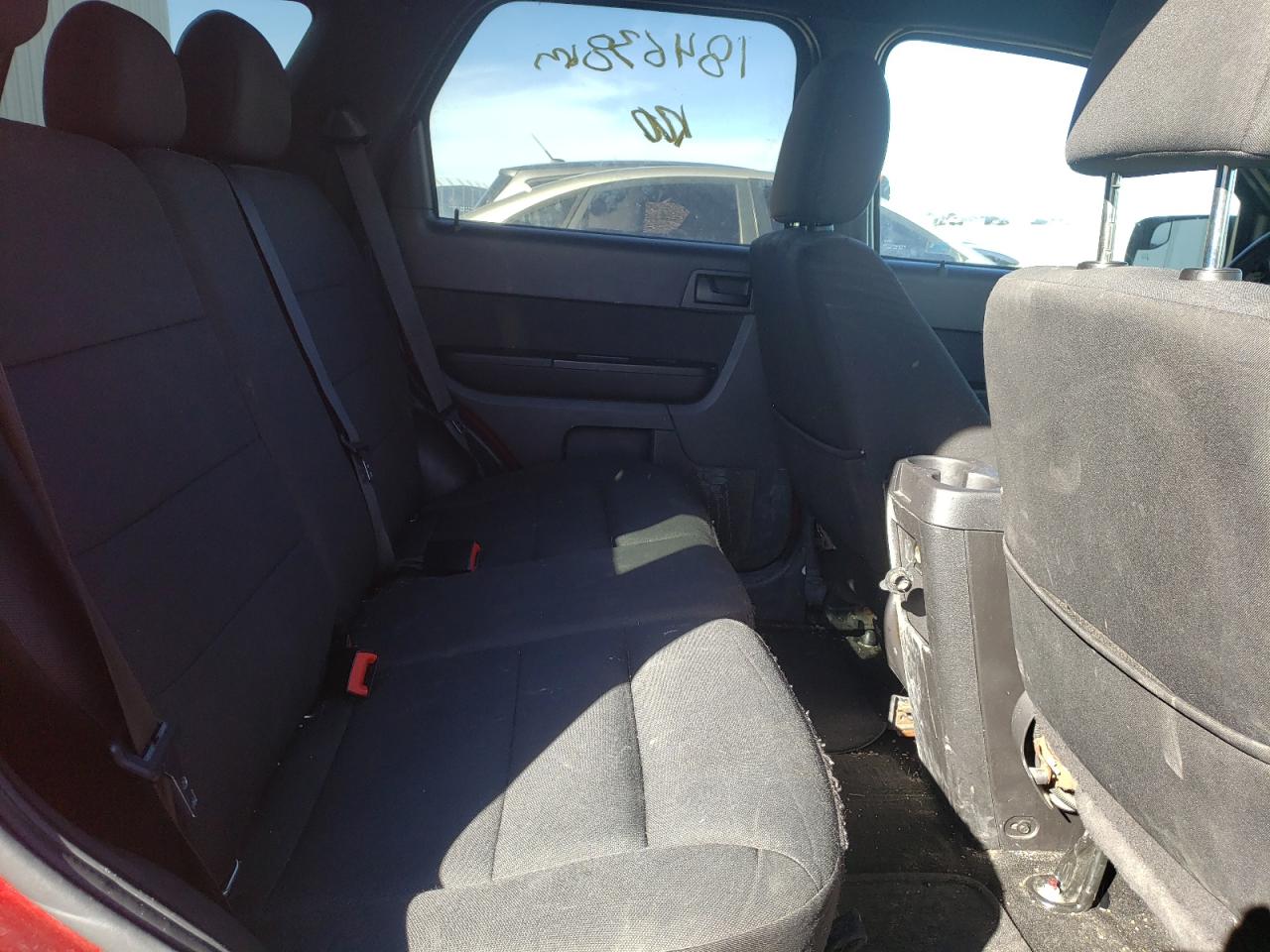 Photo 6 from auction – 2011 FORD ESCAPE XLT with VIN 1FMCU9D71BKC34213