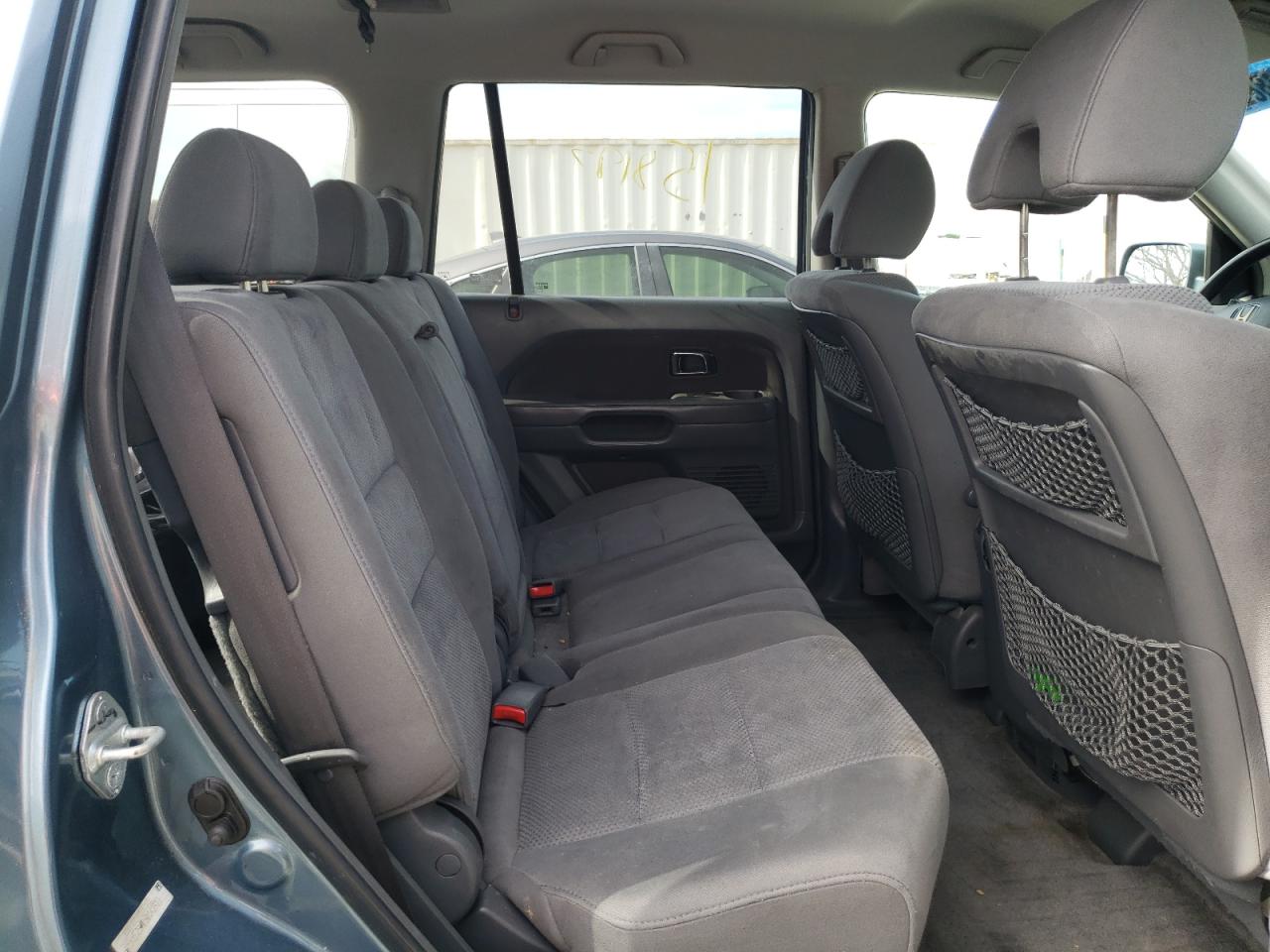 Photo 6 from auction – 2006 HONDA PILOT EX with VIN 5FNYF28426B043723