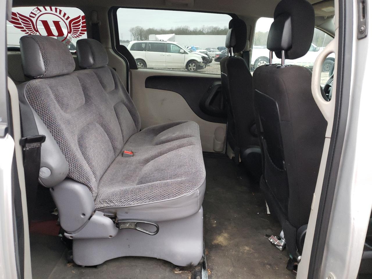 Photo 6 from auction – 2012 DODGE GRD CARAVA with VIN 2C4RDGCG1CR129775