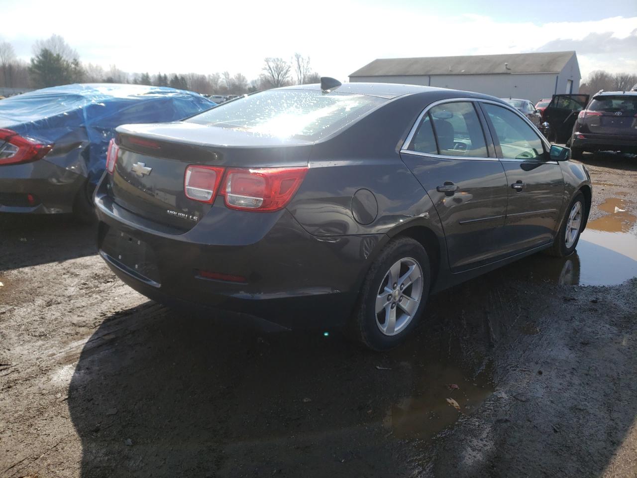Photo 4 from auction – 2015 CHEVROLET MALIBU LS with VIN 1G11B5SL5FF148565