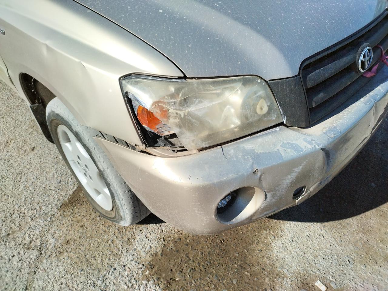Photo 9 from auction – 2005 TOYOTA HIGHLANDER with VIN JTEEP21A950125621