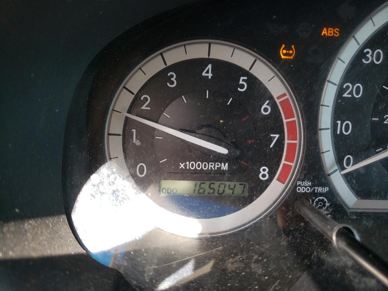 Photo 8 from auction – 2005 TOYOTA SIENNA CE with VIN 5TDZA23C35S368022