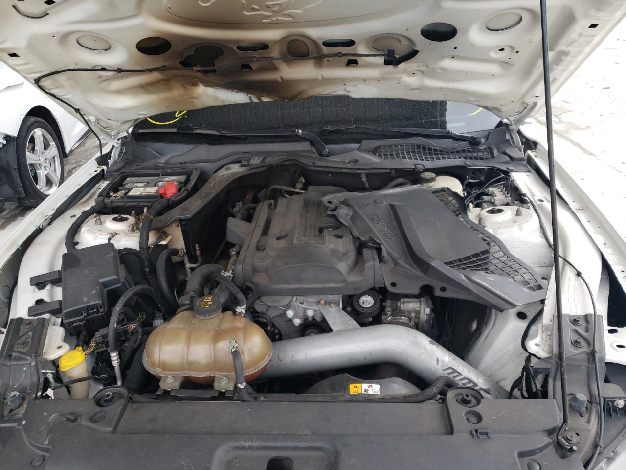 Photo 7 from auction – 2016 FORD MUSTANG with VIN 1FA6P8TH4G5257879