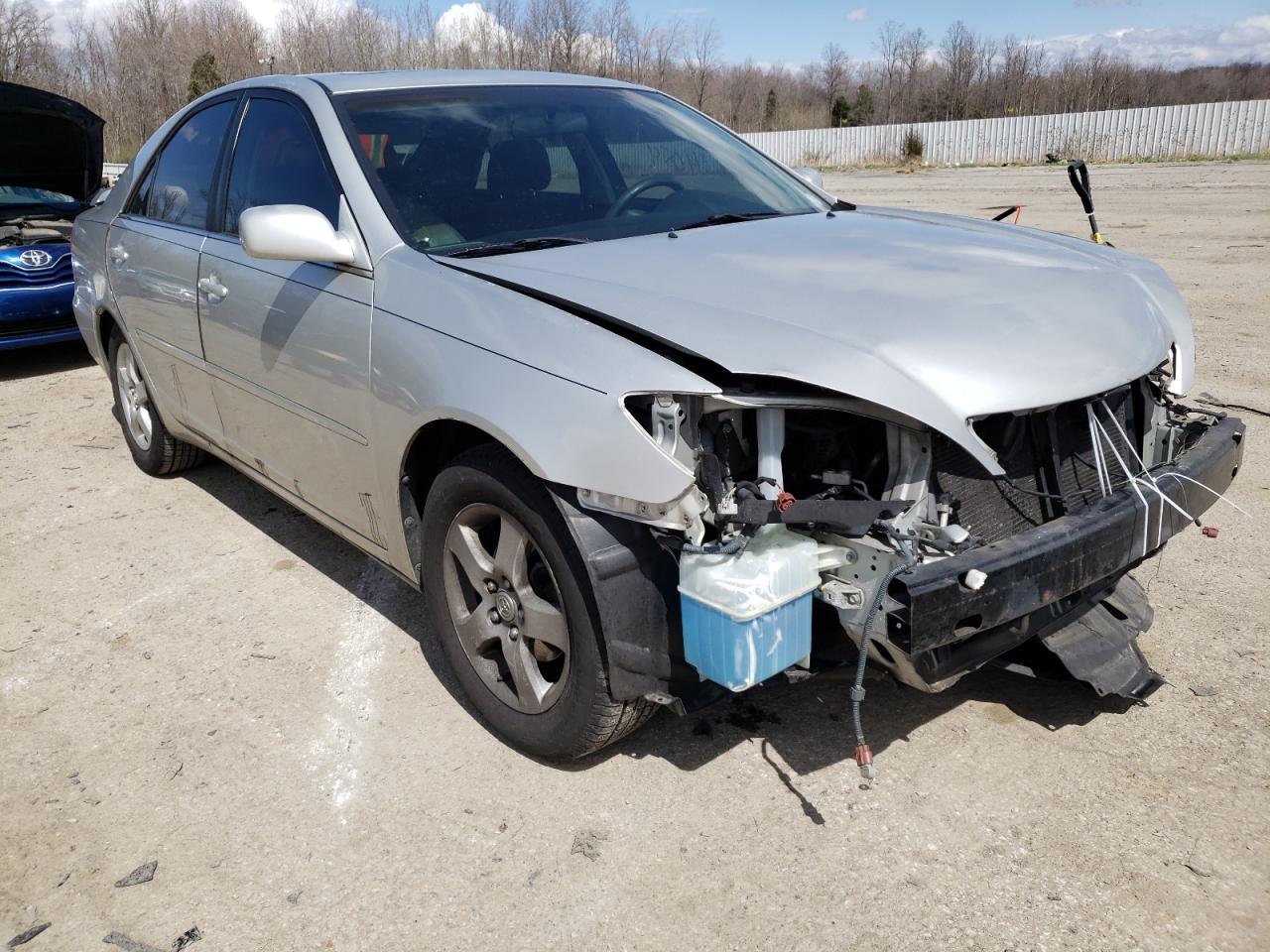 TOYOTA CAMRY LE 2003 with VIN 4T1BE32K73U642783 - Photo from auction