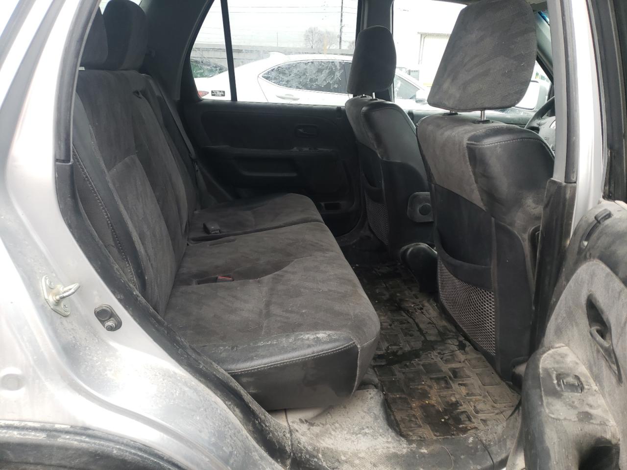 Photo 6 from auction – 2003 HONDA CR-V EX with VIN JHLRD788X3C044463