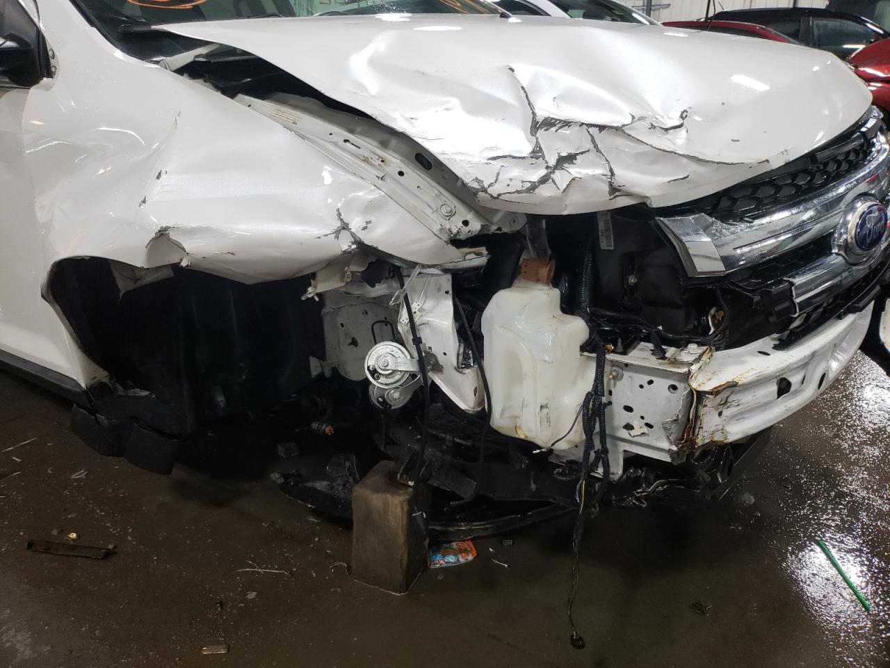 Photo 9 from auction – 2014 FORD EDGE LIMIT with VIN 2FMDK4KCXEBA53882