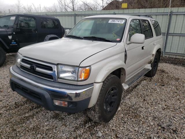 Photo 2 from auction – 2000 TOYOTA 4RUNNER SR with VIN JT3GN86RXY0174436