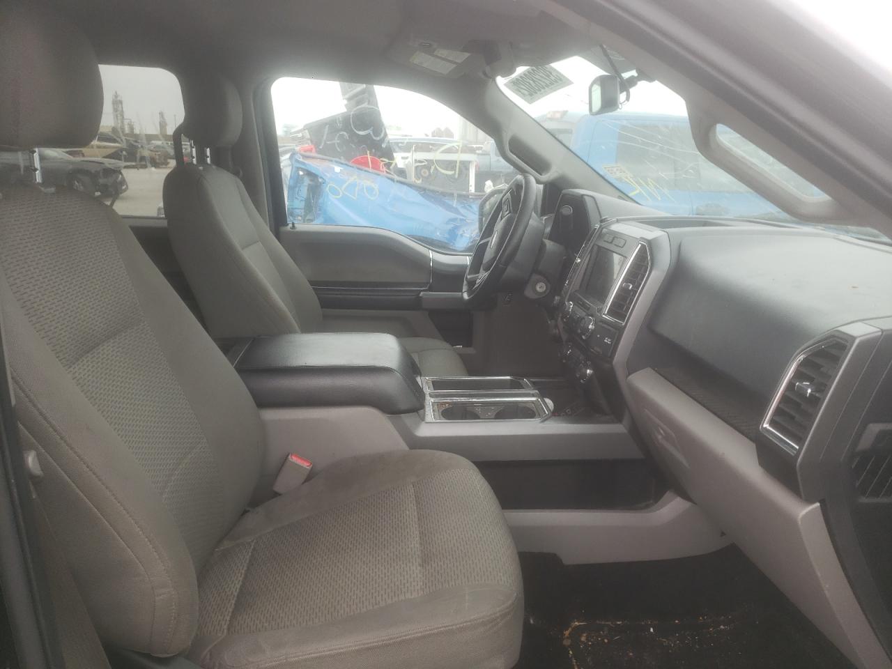 Photo 5 from auction – 2017 FORD F150 SUPER with VIN 1FTEW1EF8HKC04777