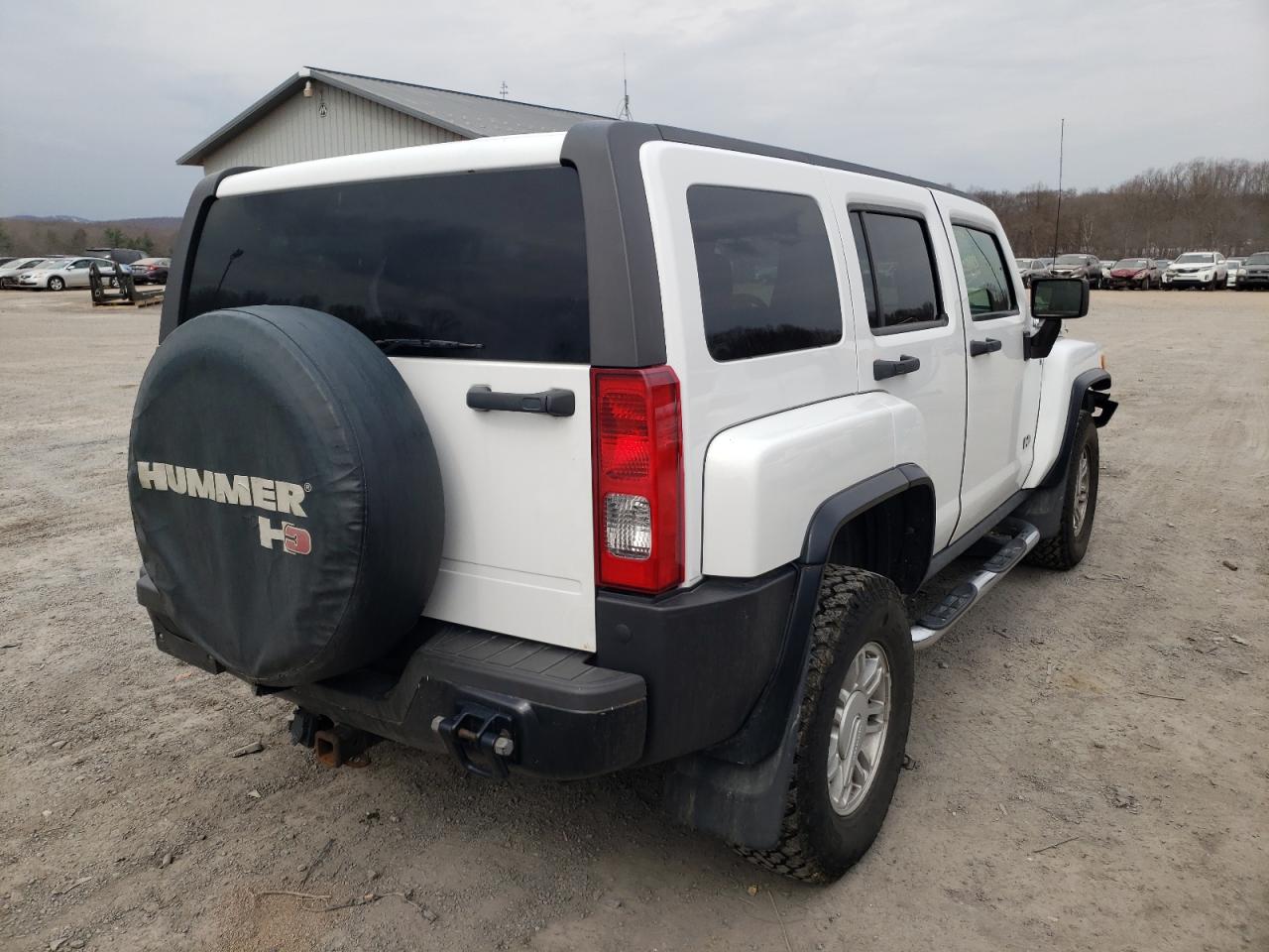 Photo 4 from auction – 2009 HUMMER H3 with VIN 5GTEN13E098151979
