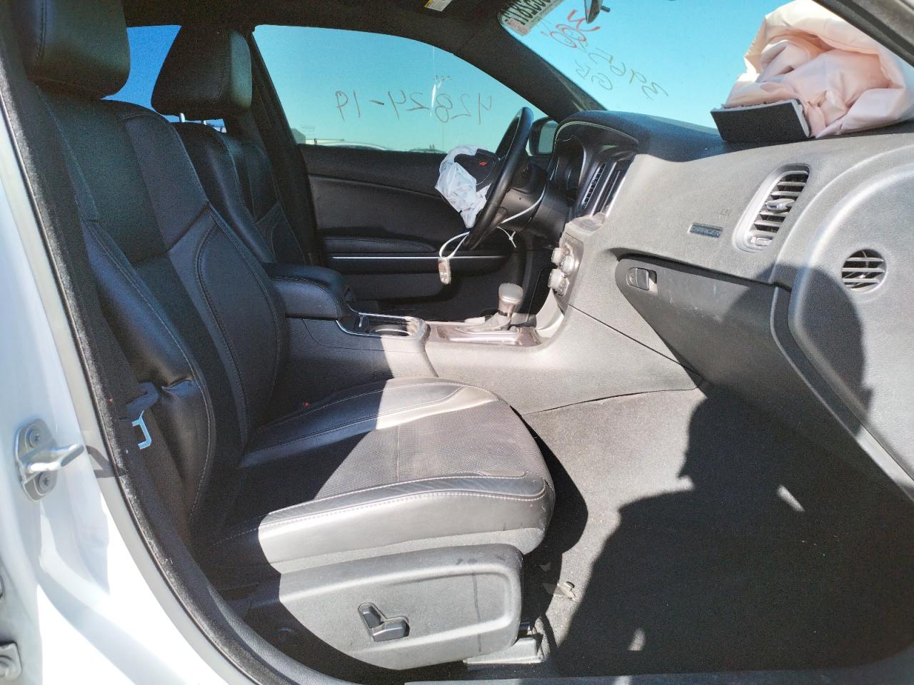 Photo 5 from auction – 2019 DODGE CHARGER SX with VIN 2C3CDXBG2KH753116